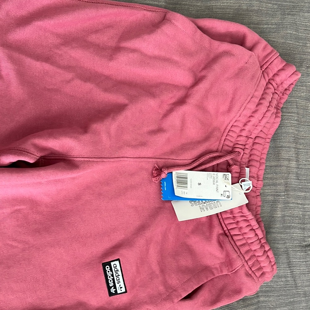 Pink-Red-Mauve adidas sweatpants, size small, never worn before, tags still on